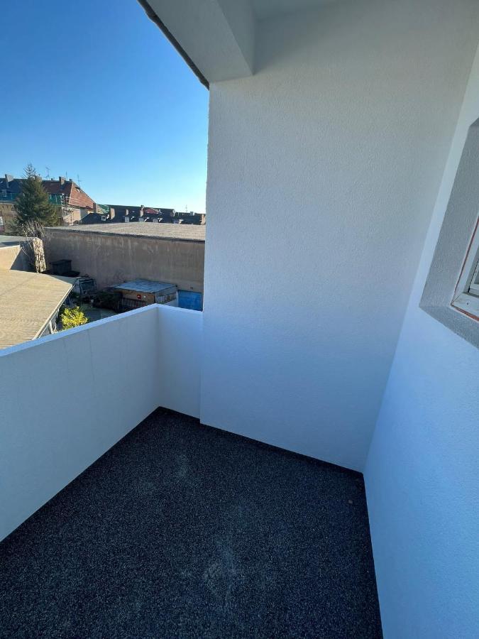 Top Monteurzimmer Дуйсбург Екстериор снимка