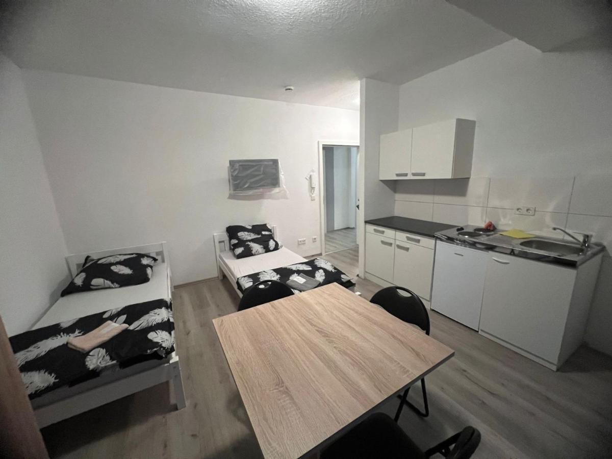 Top Monteurzimmer Дуйсбург Екстериор снимка